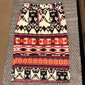 NWOT Skirt in Geometric Pattern